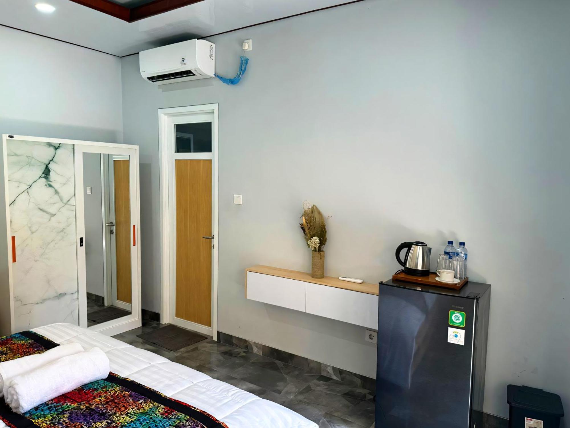 Suka Homestay Санур Экстерьер фото